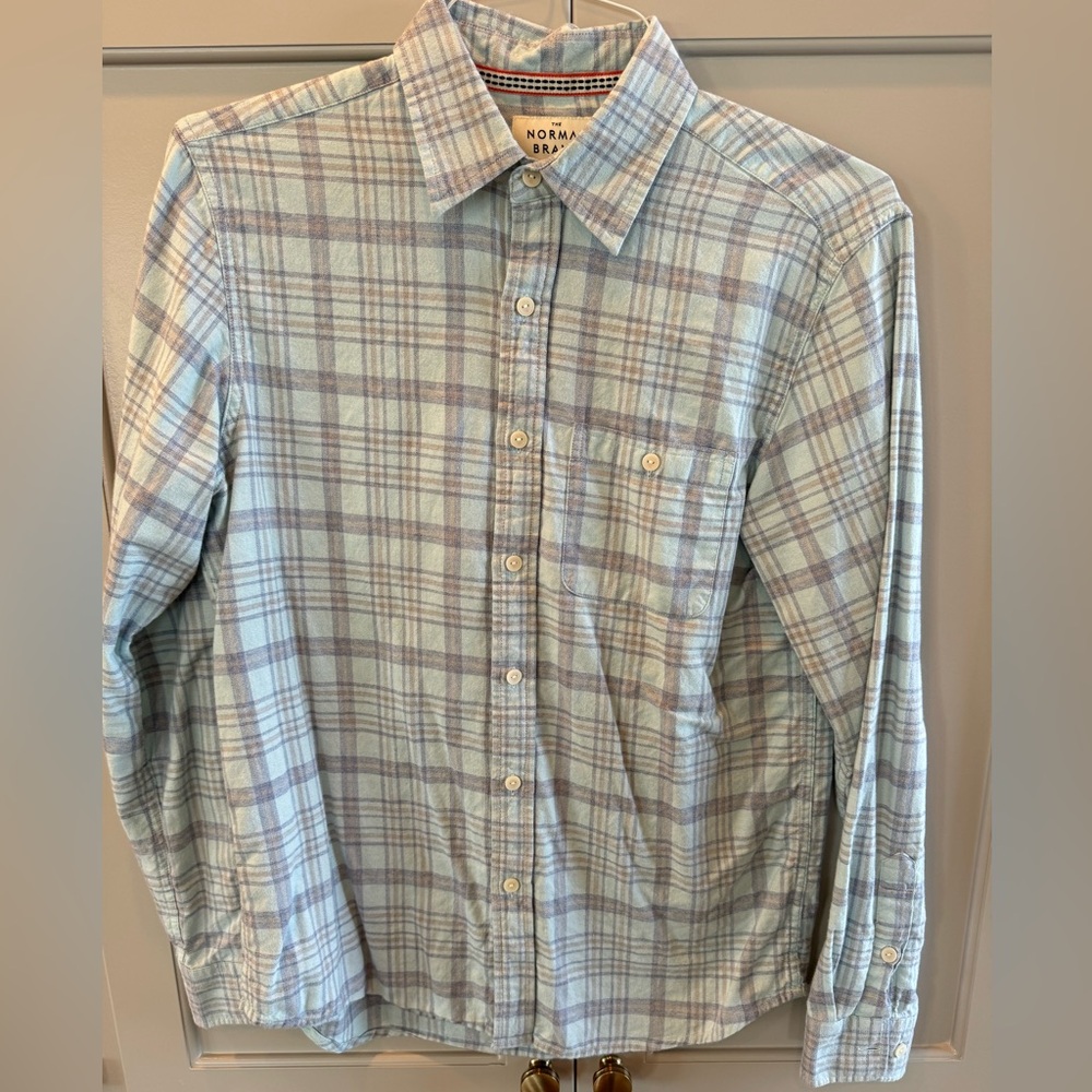The Normal Brand Men’s button down, Size Small, soft flannel-like fabric